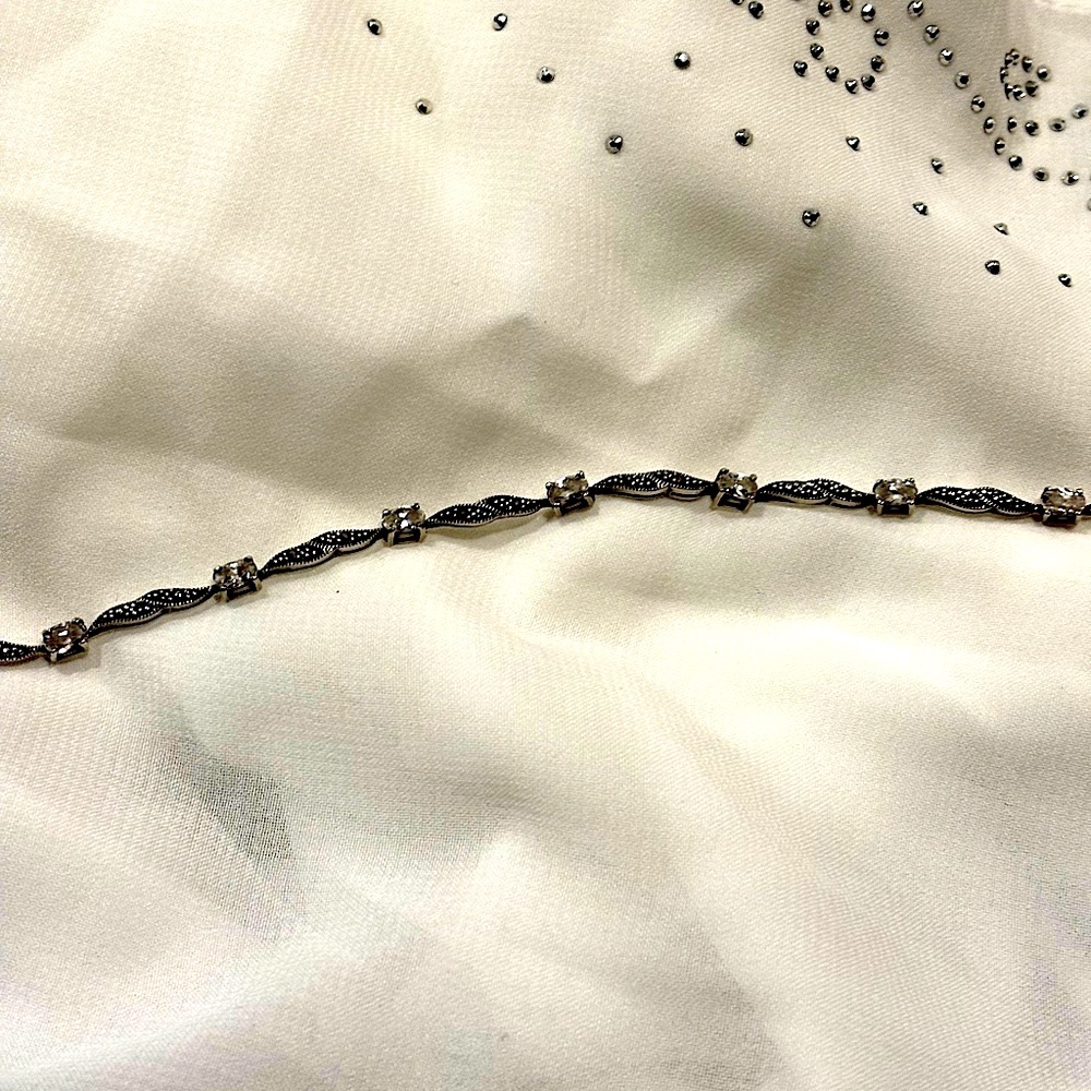 Elegant Silver and White Sapphire Bracelet